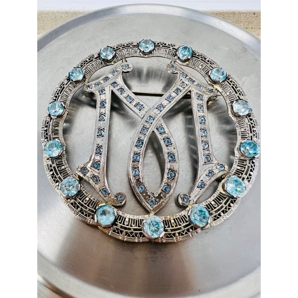 Art Deco 14k White Gold Frame Blue Stone Filigree Design Monogram "M" Brooch - Picture 11 of 13